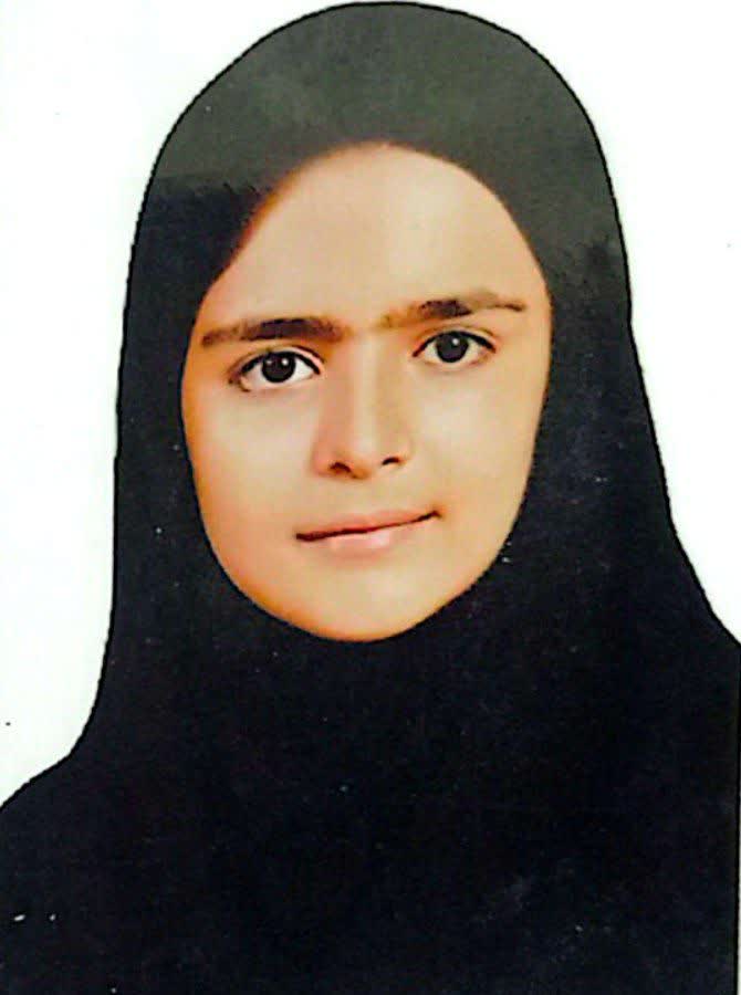 گفتگو با زهرا میرزائی پایه دوازدهم منحصرا زبان