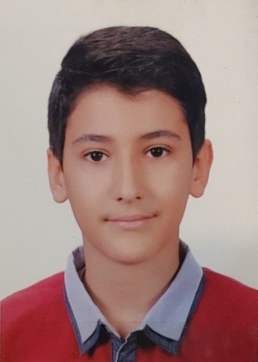 گفتگو با آرتین احمدی پایه دوازدهم  تجربی قهرمان پاییز از سنندج