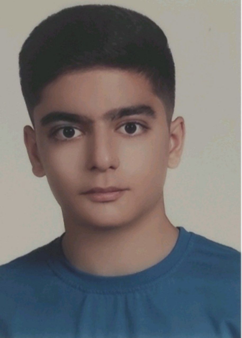 گفت و گو با پارسا آب باریکی: قهرمان پیوستگی یازدهم تجربی