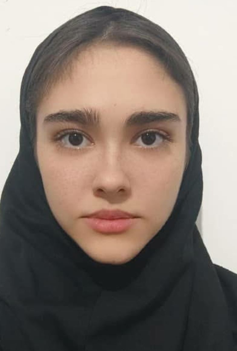 گفت و گو با فاطمه سادات موسوی دهم تجربی