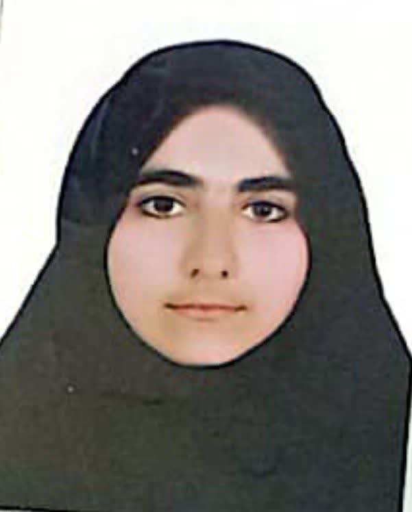 گفتگو با مهنا کریمی یازدهم انسانی