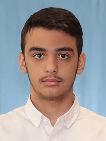 گفتگو با ماهان حاجی رضا قلی دانش آموز پرتلاش پایه دهم ریاضی