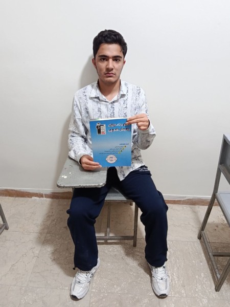 گفتگو با محمدمهدی افضلی پایه 12تجربی قهرمان پیوستگی از تابستان