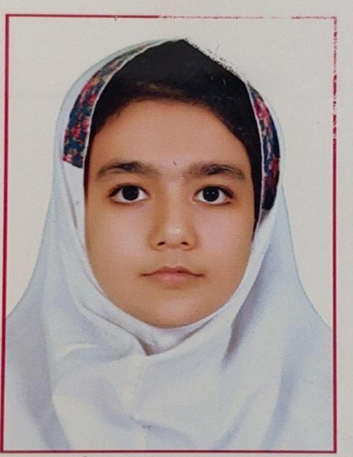 گفتگو با سیده لاوین حامدی پایه نهم قهرمان پاییز از سنندج