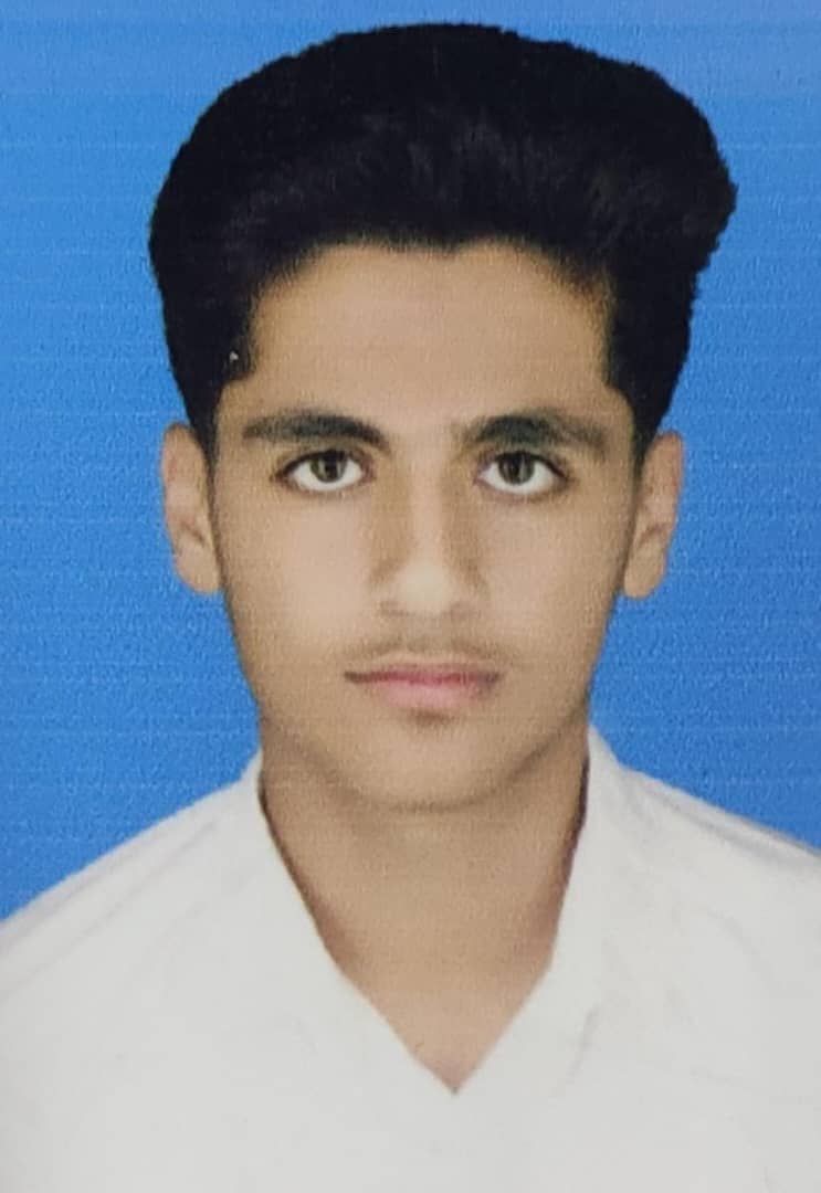 مصاحبه با دانش‌آموز پرتلاش، محمدعلی حاجیان از آبدان بوشهر