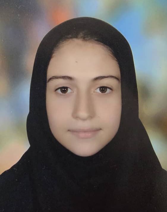 گفتگوبا دانش آموز ملیکا شری زاده عضو باشگاه 500تایی