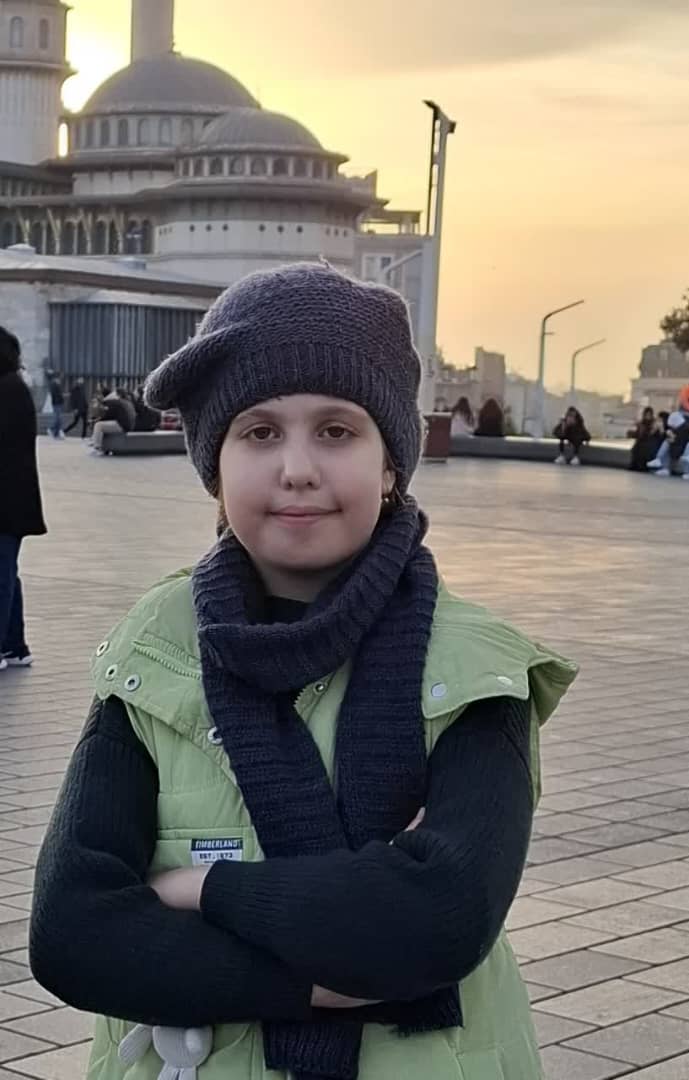 گفتگو با آنوشا ایمانی پایه پنجم دانش آموز برتر از همدان یک