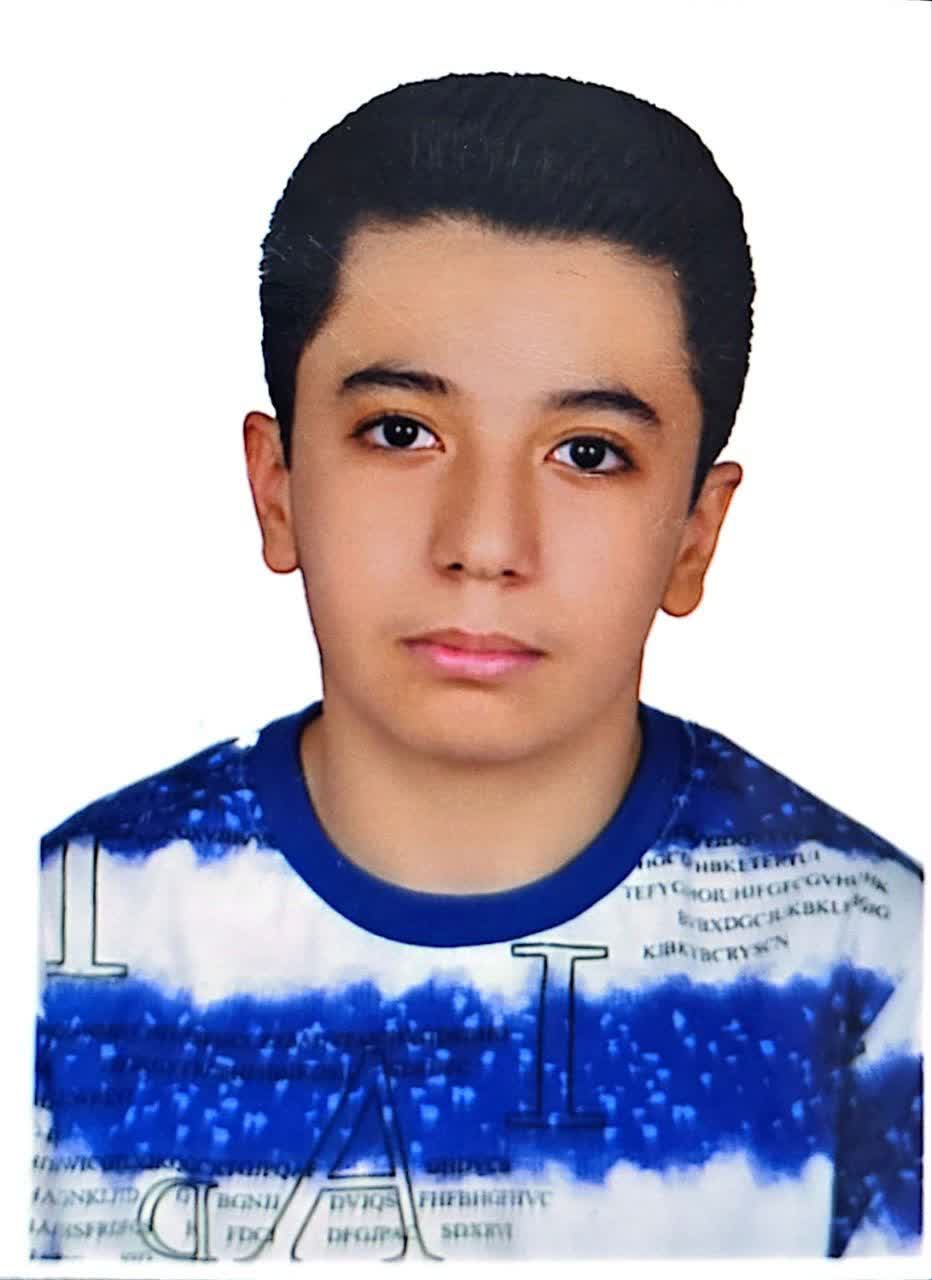 گفت وگو با کارن توحیدی عضو باشگاه پانصدتایی از بم