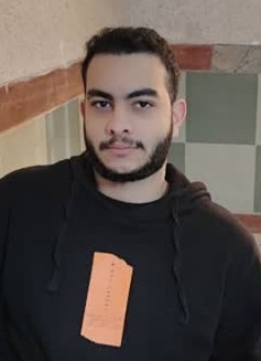 آروین احمدی از روش مطالعه موفق خود در درس فیزیک می‌گوید