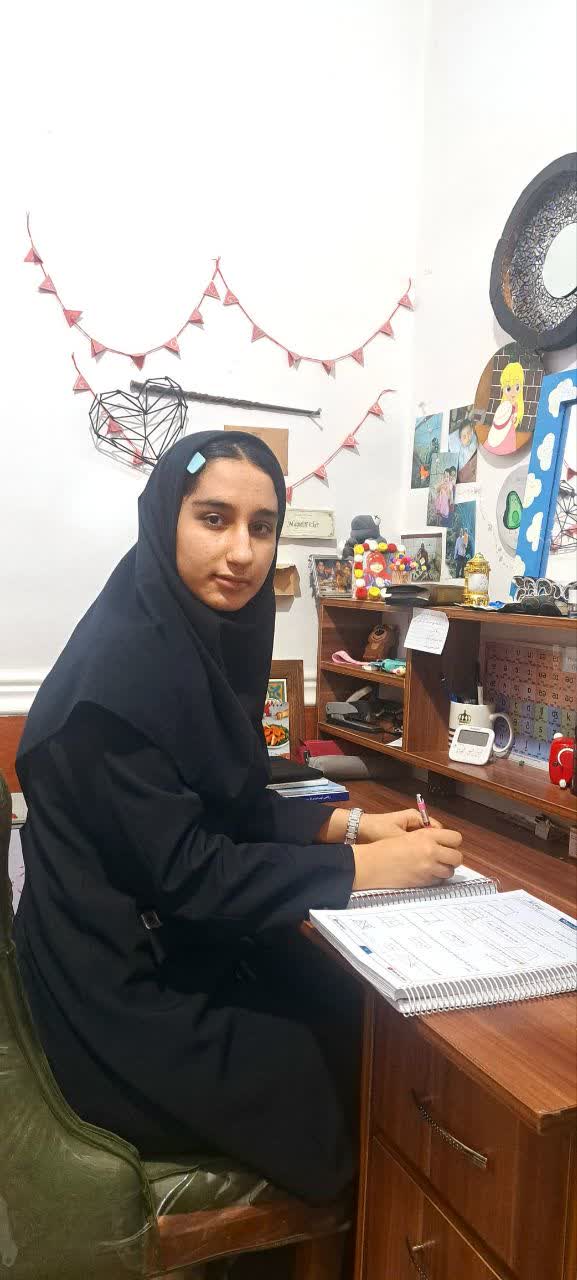 گفتگو با فاطمه خاضعی نسب قهرمان تابستان و پاییز با 1000پاسخ صحیح