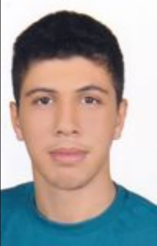 امیر رضا امینی قهرمان پیوستگی از مدرسه نمونه از شهر آمل