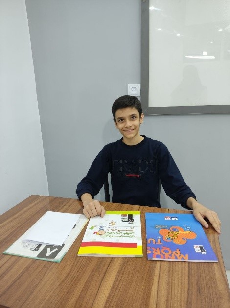 گفت‌وگو با سید عماد حسین حسینی پایه هشتم از کرمانشاه