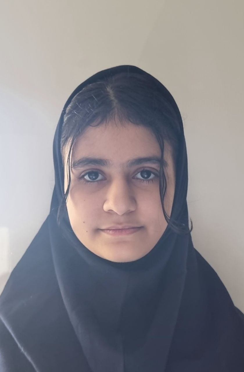 گفت و گو  با یاسینا بردست عضو باشگاه پانصدتایی ها