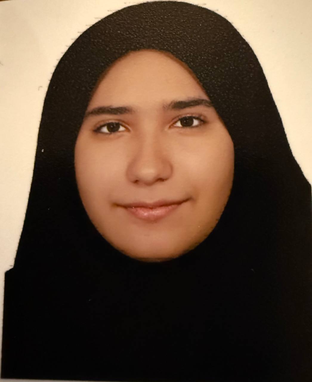 گفتگو با ساناز بیطرف قهرمان پیشرفت دوازدهم تجربی