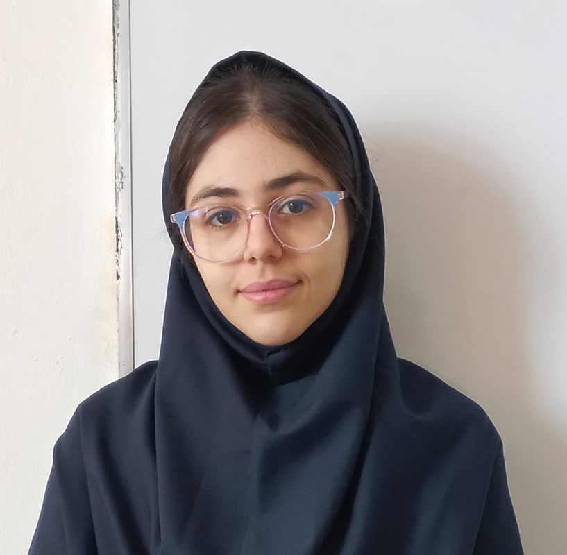 گفت و گو با هستی علوی؛آمادگی همزمان برای امتحان و کنکور