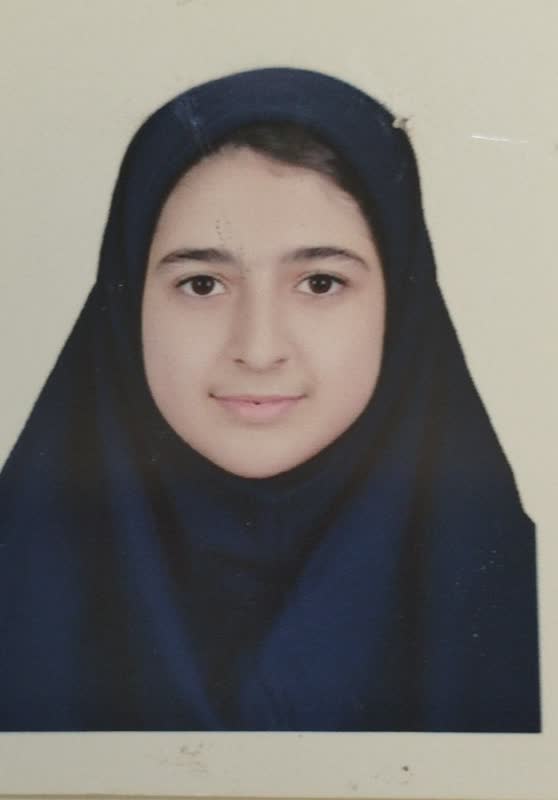 گفت و گو با      محیا شفائی    -  مصاحبه دانش آموز میاندوآب دختر