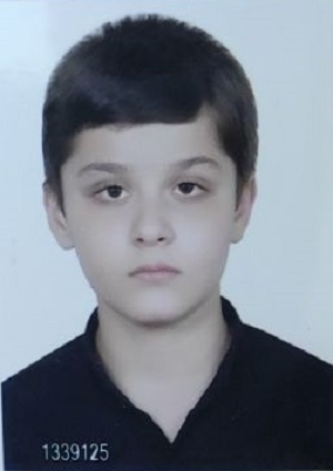 گفت و گو با متین محمدی پایه هشتم و قهرمان پیشرفت درپاییز 1404