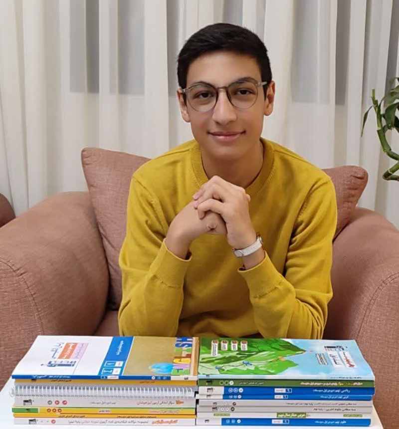 گفتگو با قهرمان پیوستگی پایه نهم؛ آرش رضایی خسروی