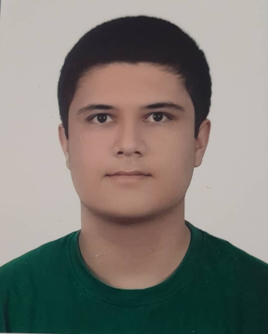 مصاحبه با سورنا محمدی؛ دانش‌آموز پایه دهم تجربی از شیراز