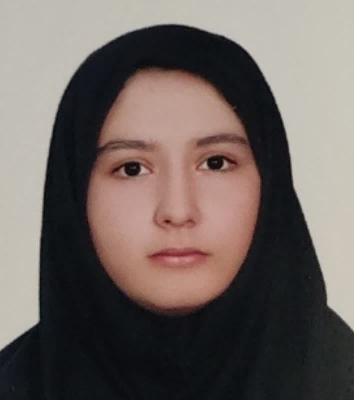 گفت و گو با دانش آموز زهرا سادات قاسمی عضو باشگاه 500 تایی