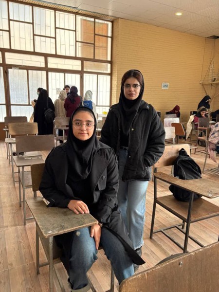 گفتگو با فاطمه باقری پایه 11تجربی قهرمان پیوستگی در پائیز