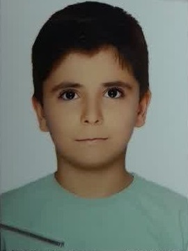 علی پورکاظمی؛ پیشرفت در درس‌ها با آزمون‌های کانون