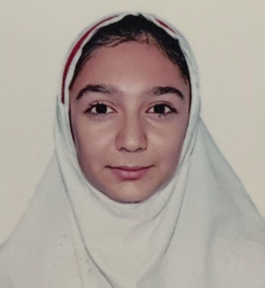 گفت و گو با دانش آموز محدثه برادران عضو باشگاه 500 تایی