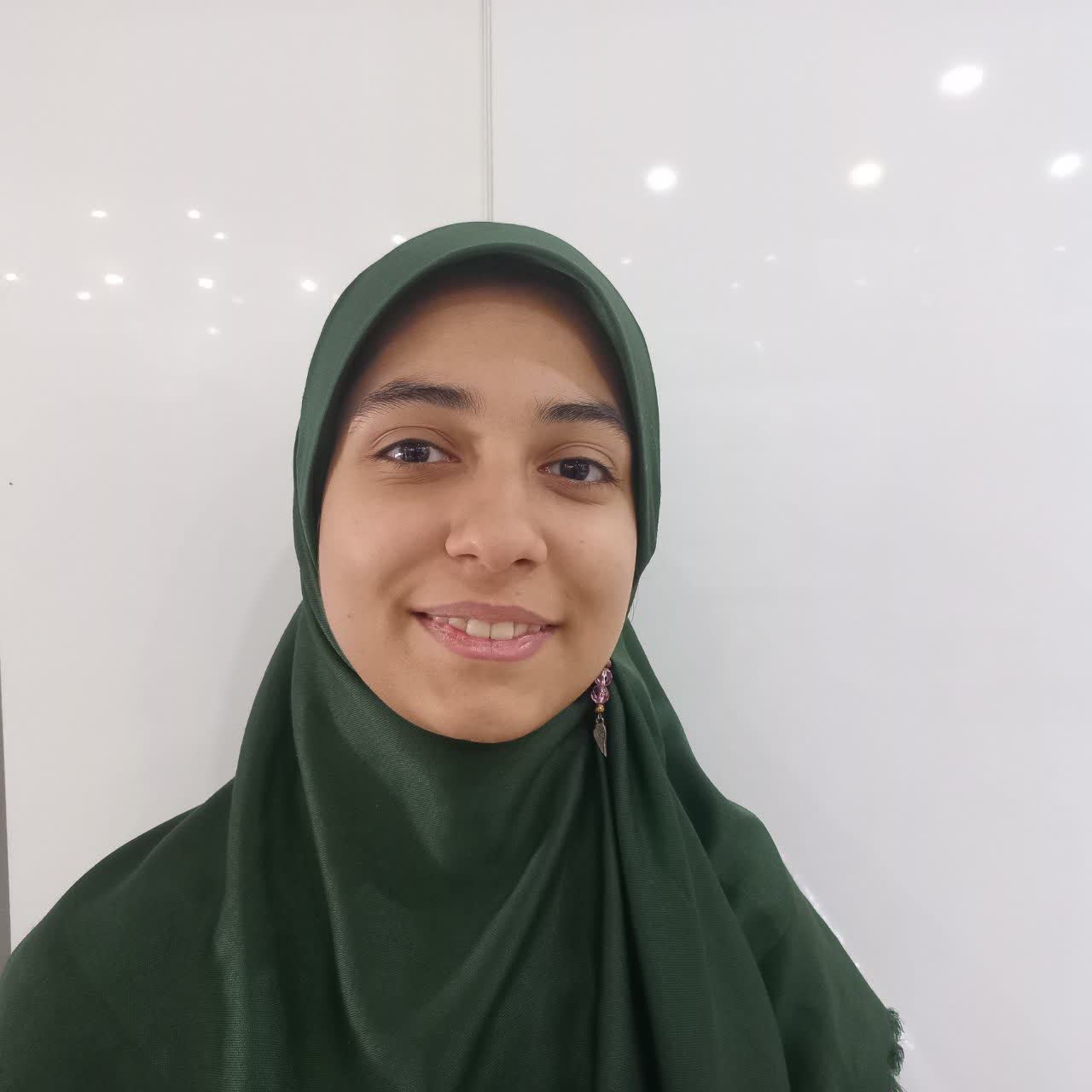 گفت و گو با بهار دهقانی دانش آموز مقطع دهم تجربی