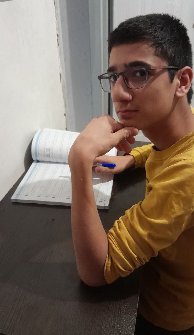 قهرمان تابستان:گفتگو با امیرعلی شاملی پایه نهم