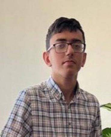 مصاحبه دانش اموزمحمد امین جهانگیری یازدهم ریاضی از تبریز