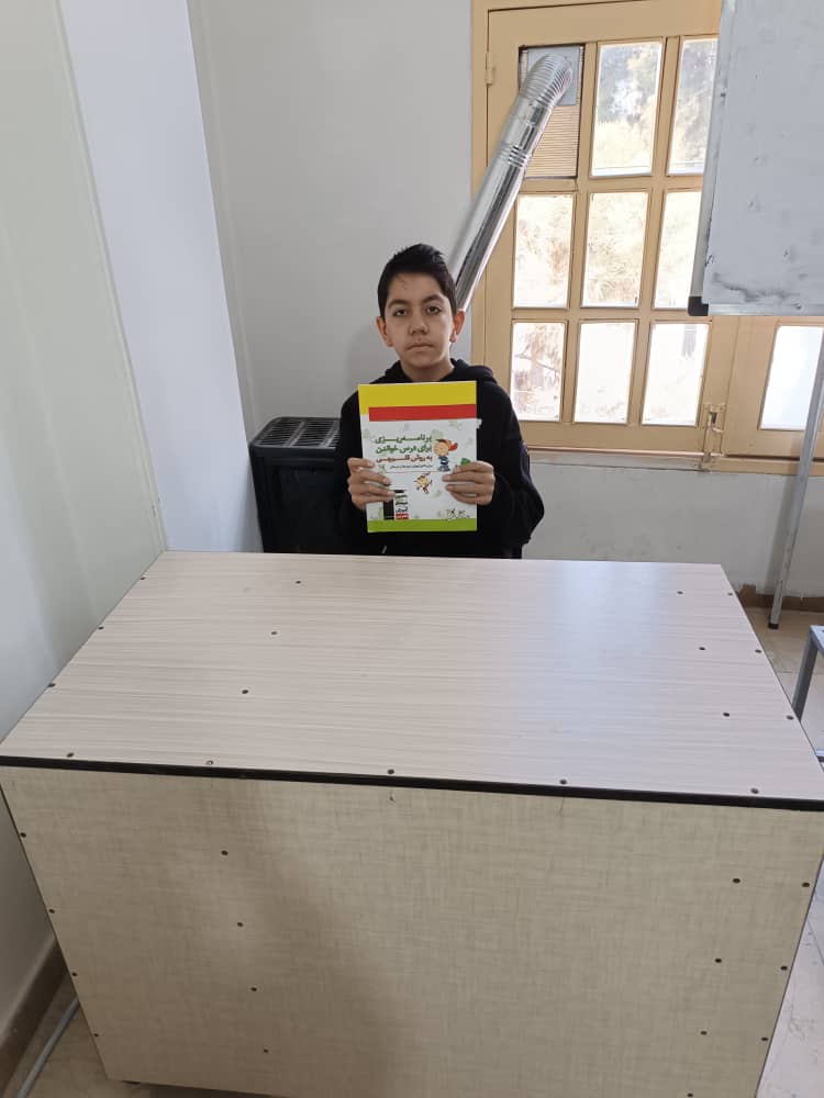 گفتگو با امیرطاها حیدری پایه ششم قهرمان پیوستگی در پائیز