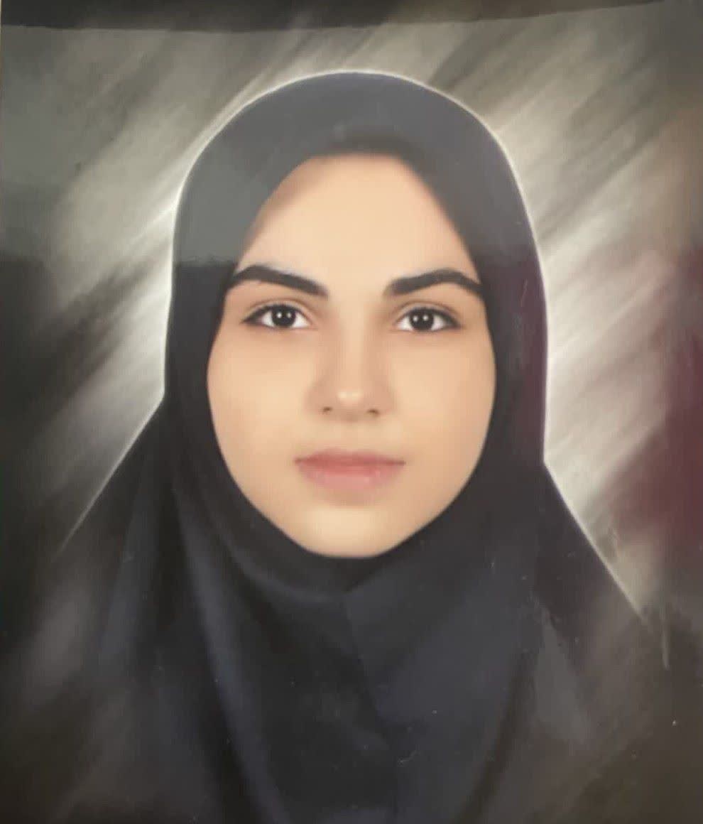 گفت و گو با حانیه بیات دانش آموز مقطع دوازدهم انسانی