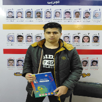 گفت و گو با محمد مهدی محمدبیکی- دانش آموز پر تلاش 12 انسانی