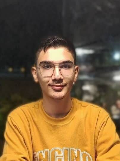 گفتگو با امیرعلی شمس الدینی یازدهم تجربی قهرمان تابستان و پاییز