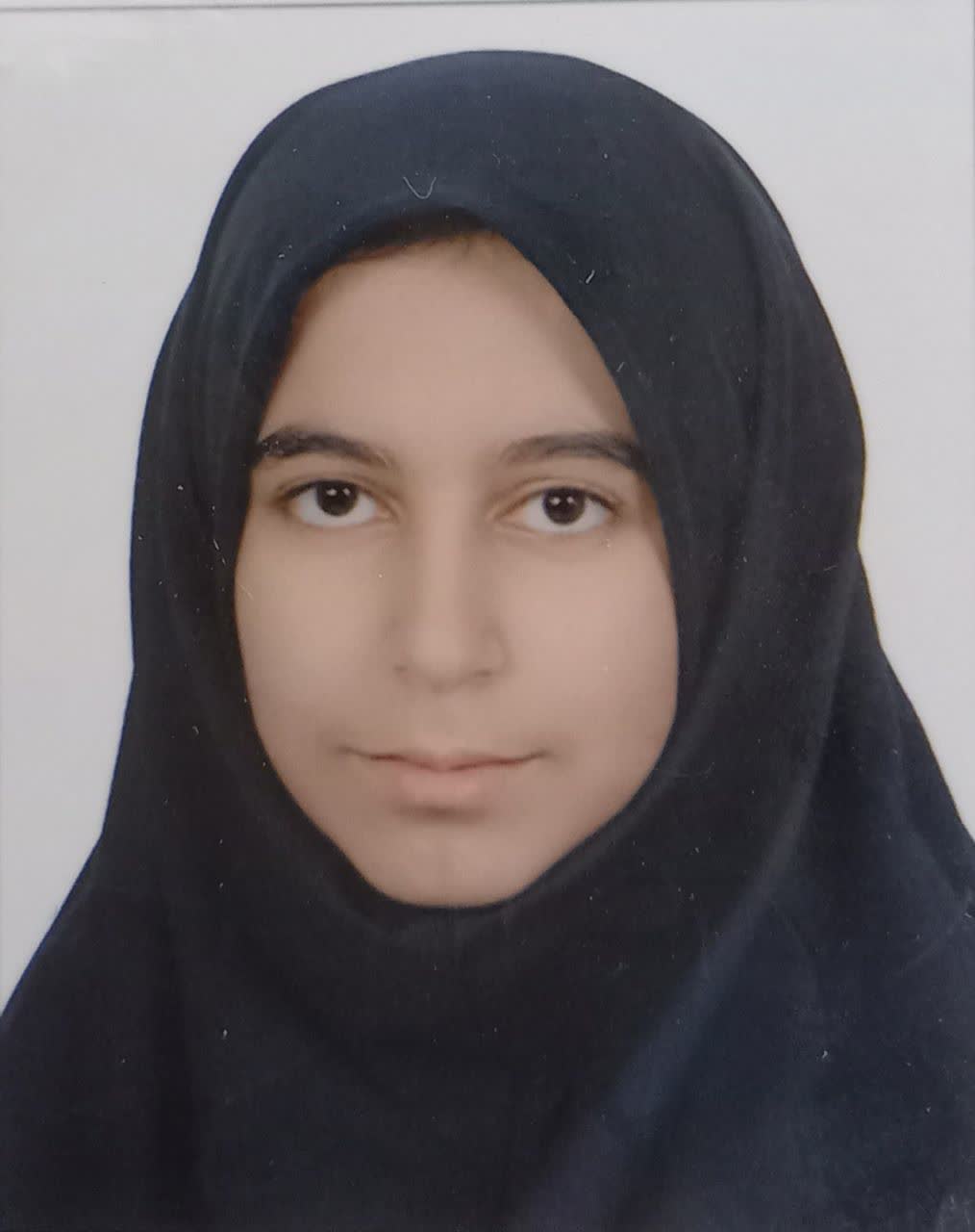 گفت و گو با فاطمه ولی دانش آموز مقطع یازدهم تجربی