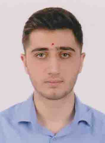 گفت وگوبا سیدمحمدمصطفی یثربی دوازدهم تجربی قهرمان پیوستگی از قم