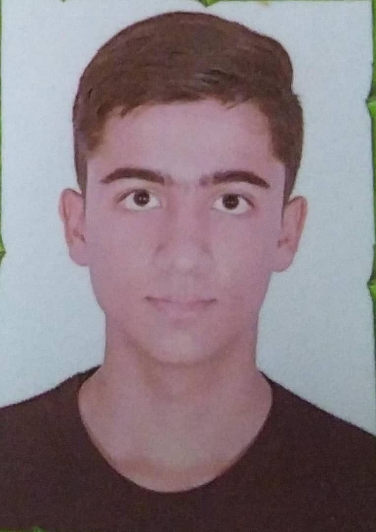 مصاحبه با حسین رحیمیان؛ دانش‌آموز پایه یازدهم تجربی از شیراز