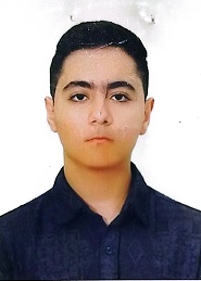 کسرا یزدانی سوالات غلط را با پاسخ در دفتر اشتباهاتم می‌نویسم