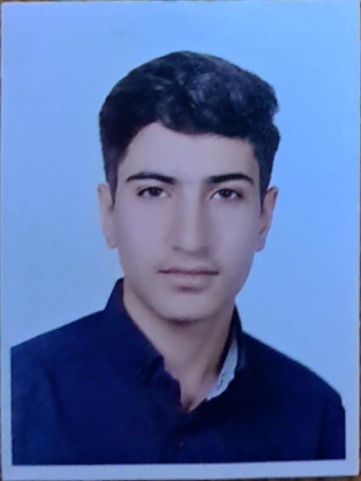 گفتگو با محمدصدرا عرب پور پایه 12ریاضی 3سال عضویت کانون