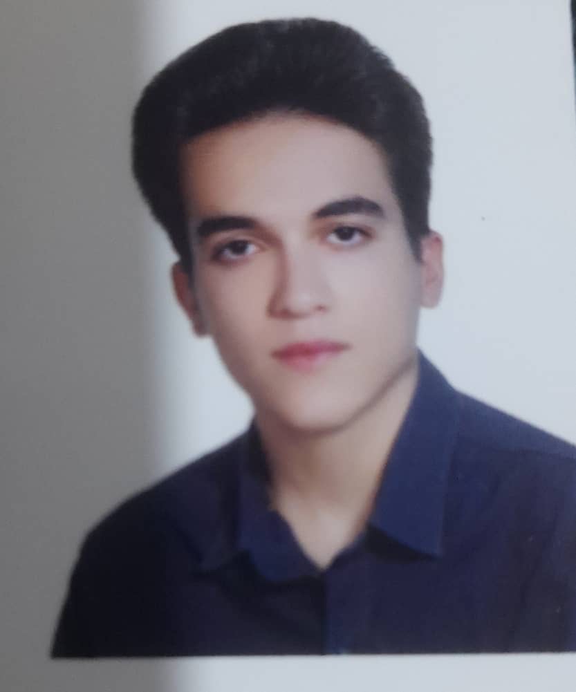 گفتگو با محمد طاها خضریان پایه دهم تجربی قهرمان تابستان و پاییز