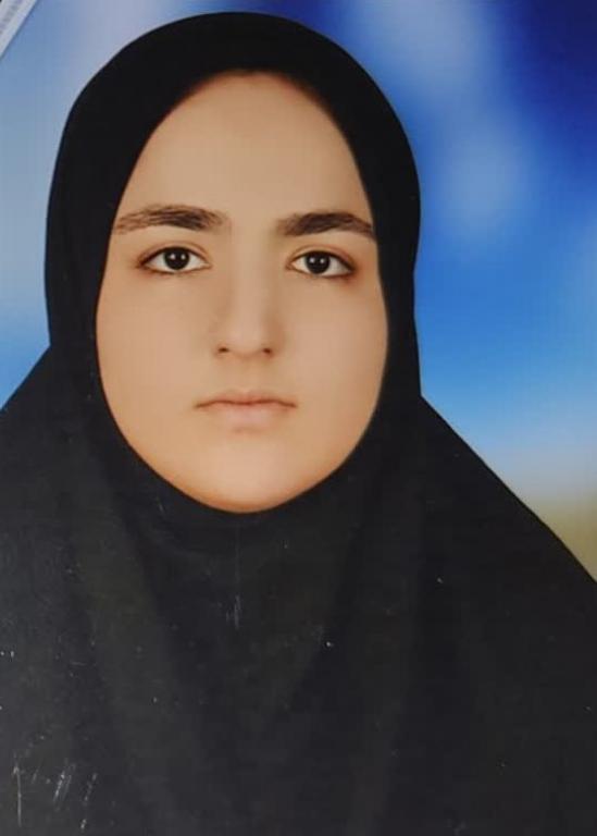 گفت و گو با فاطمه نجفی دانش آموز عضو باشگاه پانصدتایی ها