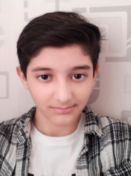 علی زارع بهرام آبادی؛پایه دهم ریاضی ،قهرمان پیوستگی از شهر ری