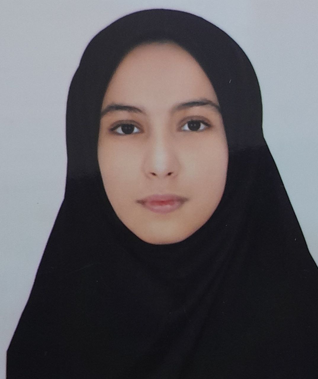 گفتگو با محدثه شهبازی دوازدهم تجربی همدان شعبه یک