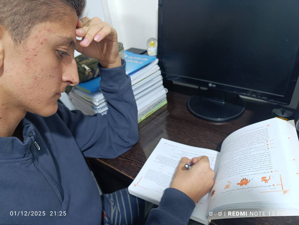 گفتگو با حسین الفتی قهرمان آبان ماه