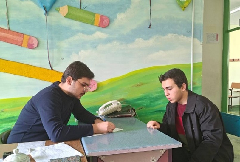 مصاحبه دانش اموز علی محمد ریحانی دوازدهم ریاضی از تبریز