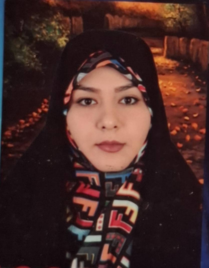 گفتگو با فاطمه موسوی؛پشتیبان قهرمان پیشرفت درسی پایه یازدهم تجربی