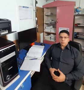 علیرضا داوودی قهرمان پیشرفت دوازدهم تجربی از شهرکرد