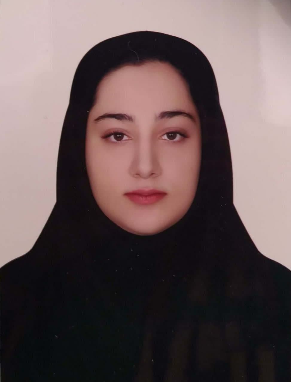 گفت و گو با افروز رهبری پشتیبان قهرمان پیشرفت