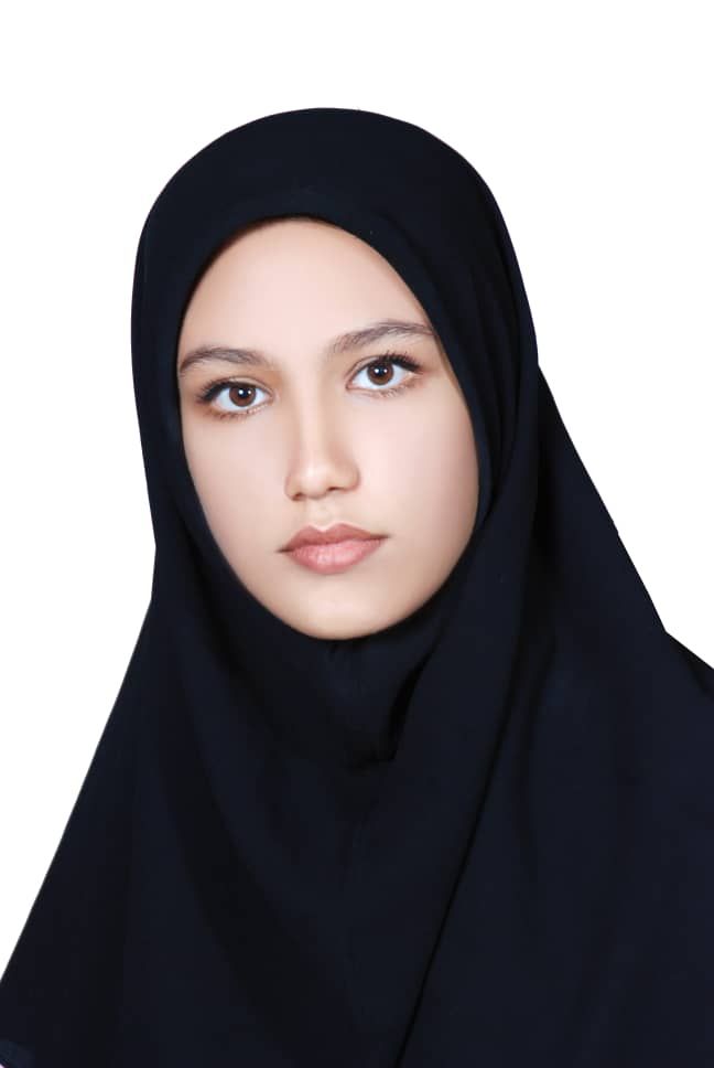 گفتگو با شیوا شفیعی؛ پشتیبان قهرمان پیشرفت درسی پایه نهم