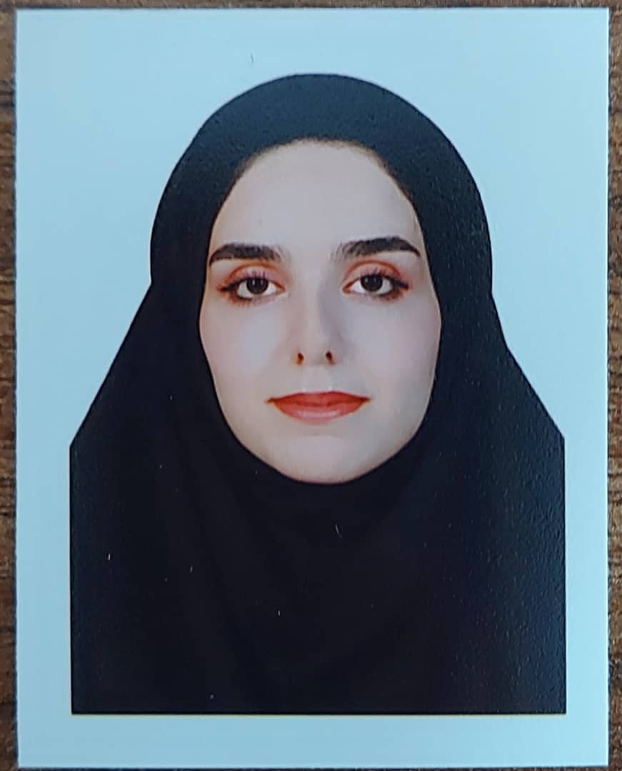 مصاحبه با دینا آزاد پشتیبان کنکوری‌های تجربی از تنکابن